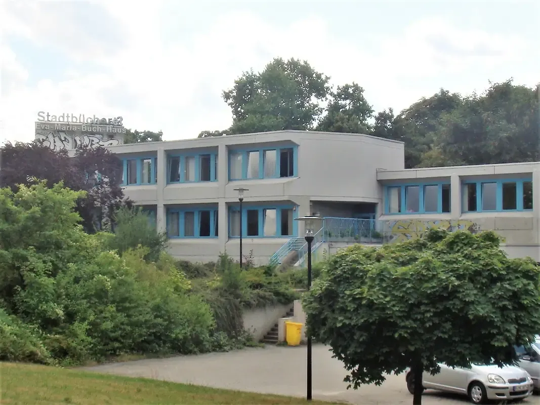 Bezirkszentralbibliothek Eva-Maria-Buch-Haus