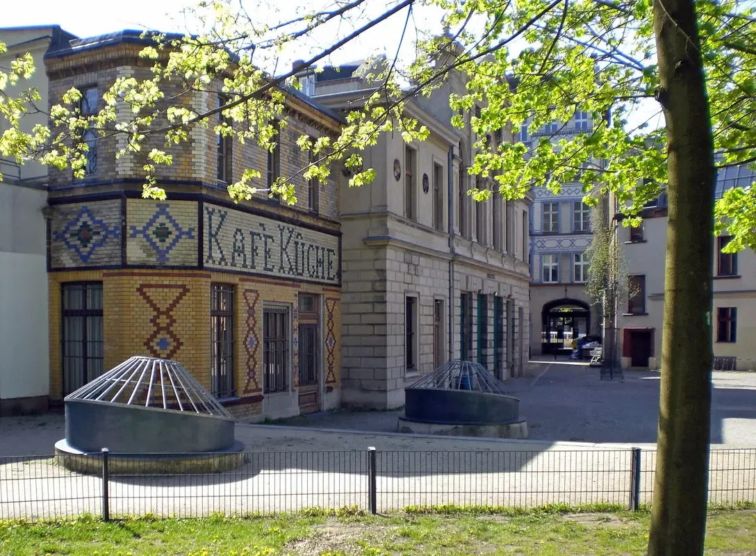 Bibliothek am Luisenbad